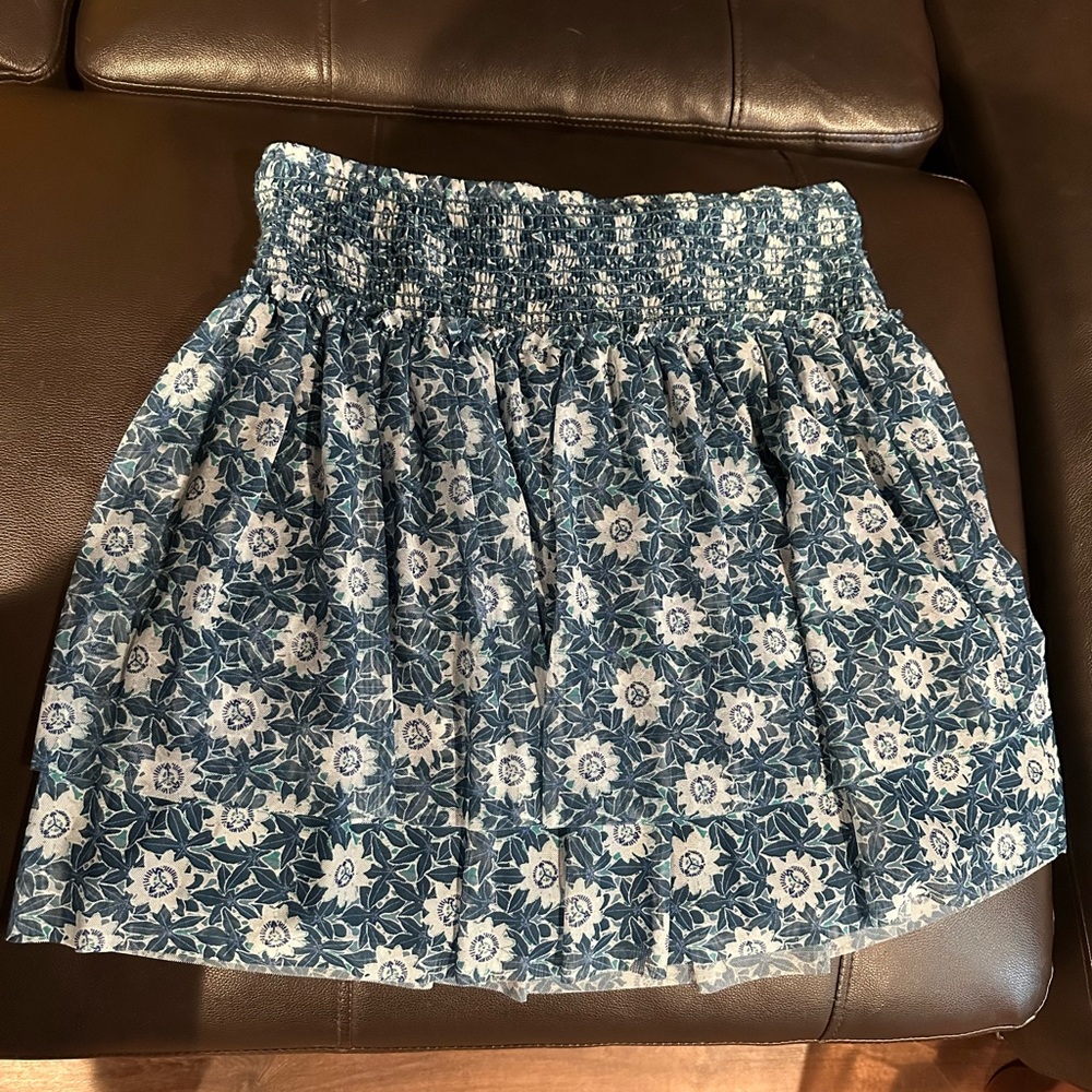 Max Studio Blue Floral Mini Skirt
